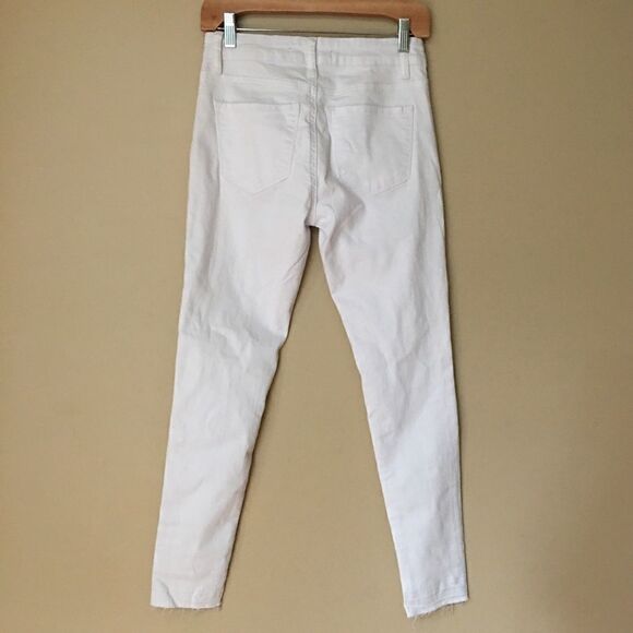 KanCan distressed white skinny crop jeans Size 26 - Picture 6 of 8